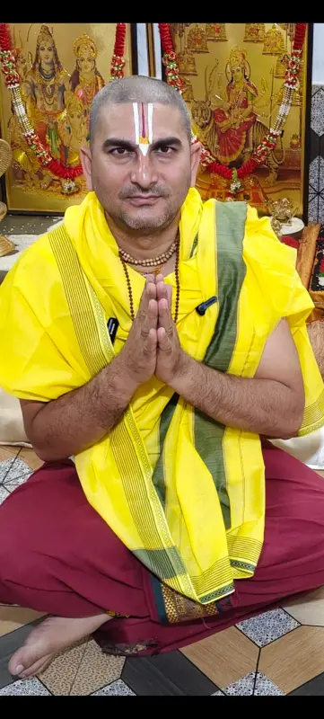 पंडित अशोक गुरुजी त्र्यंबकेश्वर